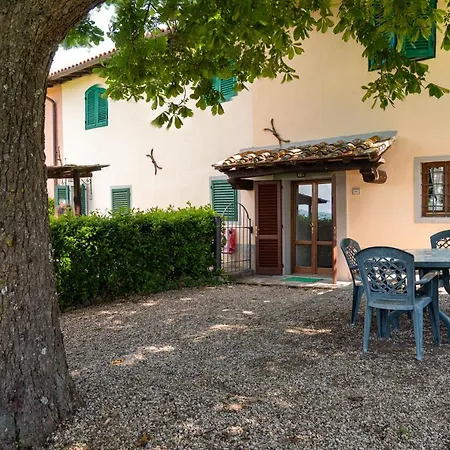 Universal Harmony - Usignolo 农家乐 Dicomano